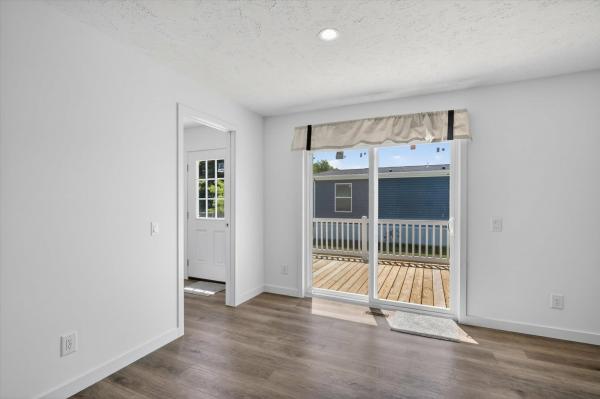 2025 Fairmont 713 430LE28523F  Home