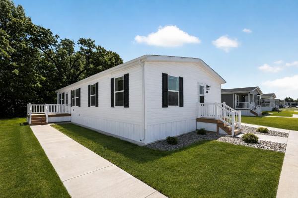 2025 Clayton 715 95PLH28563HH26  Home