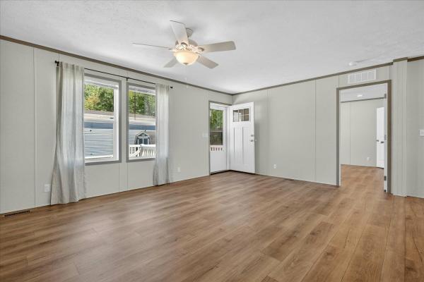 2025 Clayton 715 95PLH28563HH26  Home