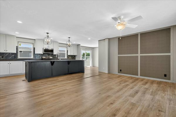 2025 Clayton 715 95PLH28563HH26  Home