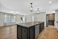 2025 Clayton 715 95PLH28563HH26  Home