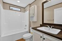 2025 Clayton 715 95PLH28563HH26  Home
