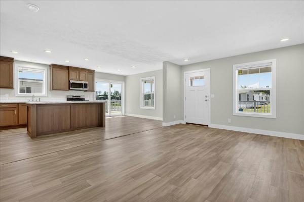 2025 Clayton 81RDH28523DH26  Home
