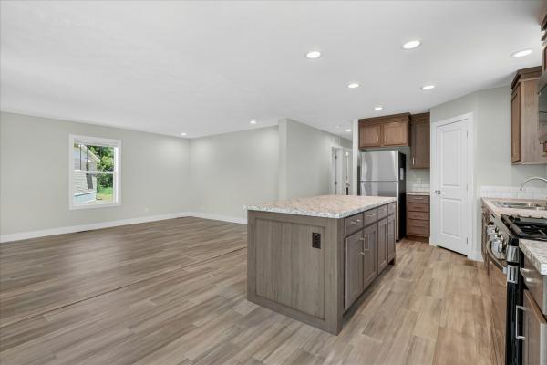 2025 Clayton 81RDH28523DH26  Home