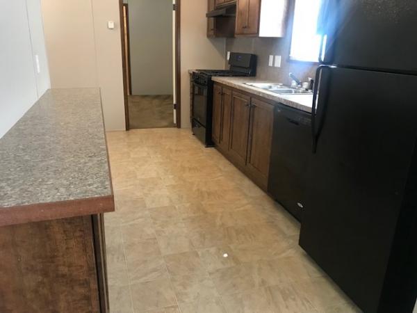2016 Redman 1670202RA Mobile Home