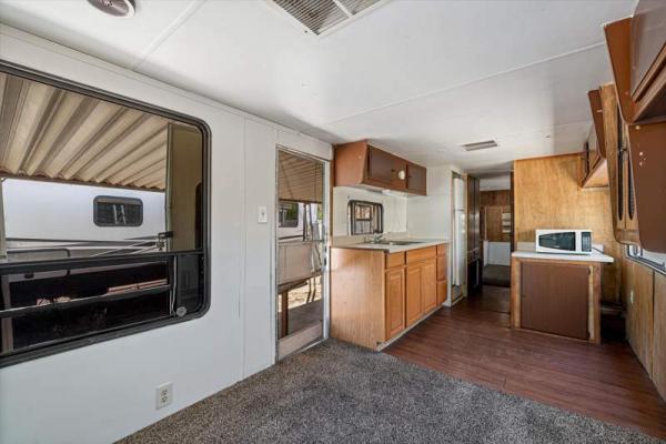 1984 NOMA Manufactured Home