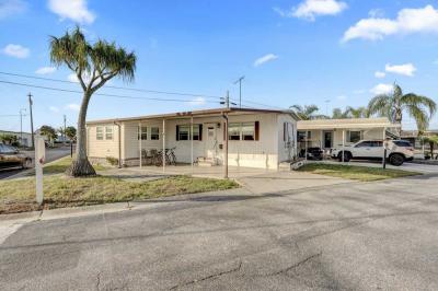 Mobile Home at 508 44th Ave E, Lot E11 Bradenton, FL 34203