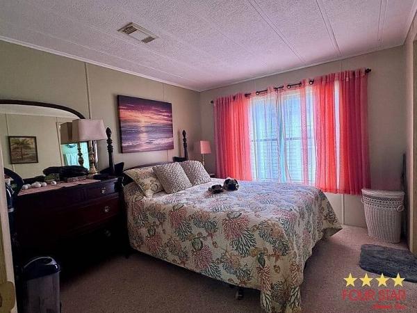1985 PALM   Home