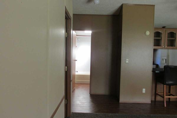 1999 Holly Park Glenmore Mobile Home