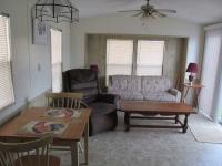 1988 SUNHOME Manufactured Home