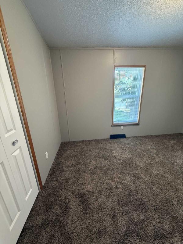 1999 Highland Mobile Home