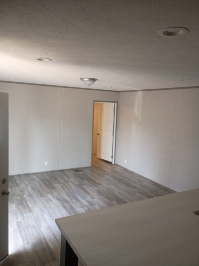 Photo 3 of 10 of home located at 7534 Us-60 #86 Republic, MO 65738