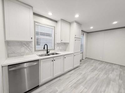 Photo 3 of 8 of home located at 4000 E 134th Street #1002 Chicago, IL 60633