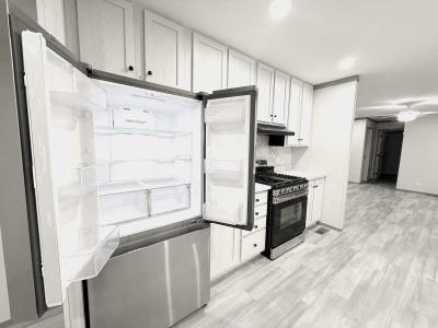 Photo 2 of 8 of home located at 4000 E 134th Street #1002 Chicago, IL 60633
