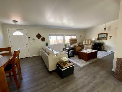 Photo 2 of 32 of home located at 34 Cabernet Parkway Reno, NV 89512