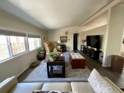 Photo 4 of 32 of home located at 34 Cabernet Parkway Reno, NV 89512