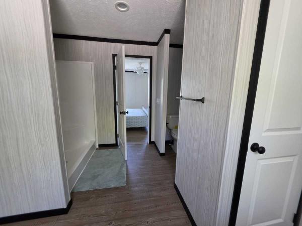 2026 Clayton Home 5628-5793 Breeze 56 Mobile Home