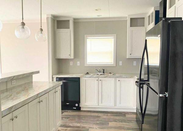 2022  Mobile Home For Sale