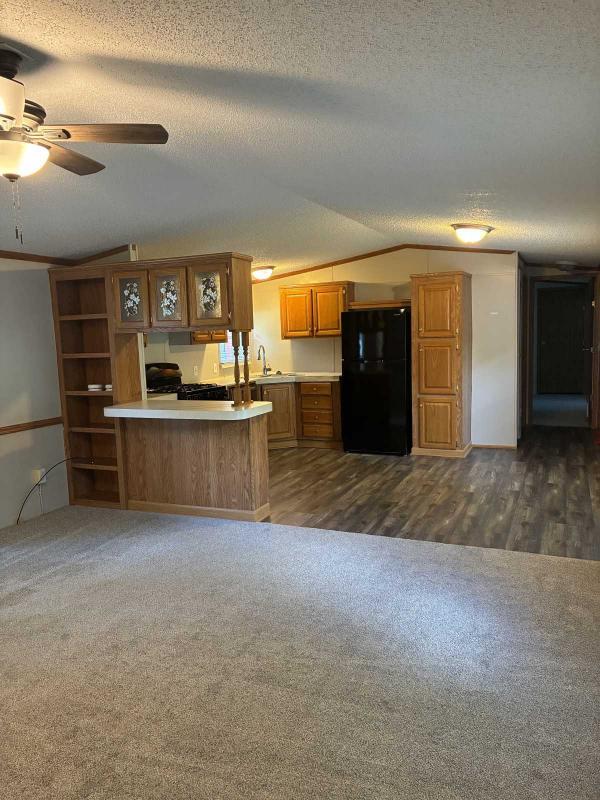 1999 Fairmont Mobile Home