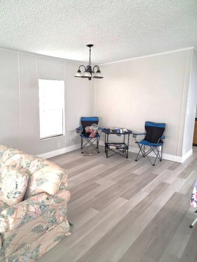 Photo 5 of 13 of home located at 9716 Rosario Dr Parrish, FL 34219
