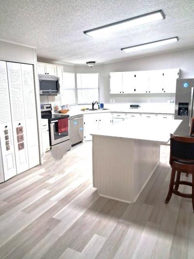 Photo 2 of 13 of home located at 9716 Rosario Dr Parrish, FL 34219