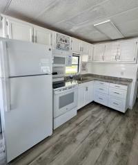 1985 Mobile Home