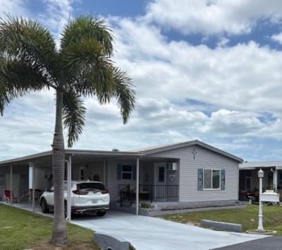 Mobile Home at 383 Ivywood Lane Naples, FL 34112