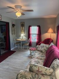 1985 PALM Mobile Home