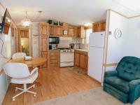 1990 Oak Park Manufactured Home
