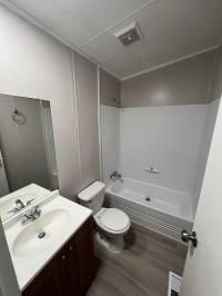 2001 Oakwood Oakwood Mobile Home