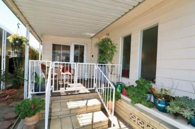 Photo 12 of 40 of home located at 16942 Lake Park Way #6 Yorba Linda, CA 92886