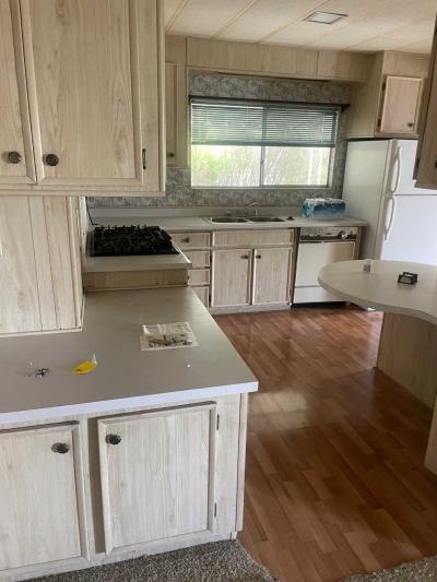 Photo 4 of 6 of home located at 2230 Lake Park Drive Unit#131 San Jacinto, CA 92583