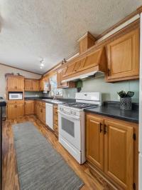 1999 Fairmont Friendship 1 Foxwood LE Manufactured Home