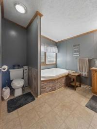 1999 Fairmont Friendship 1 Foxwood LE Manufactured Home