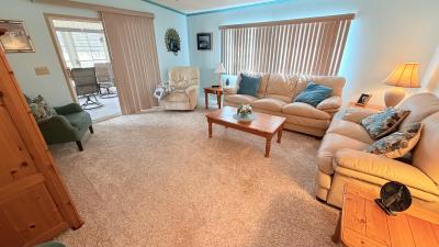 Photo 5 of 17 of home located at 6992 W Woodbridge Drive Homosassa, FL 34446