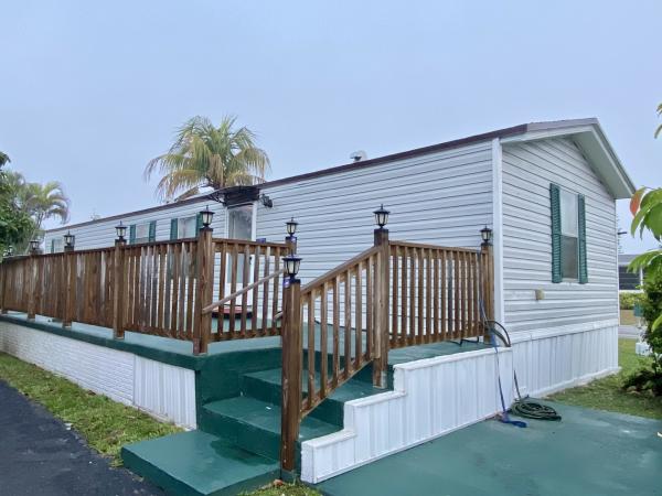 1999 West Mobile Home For Sale