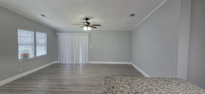 Photo 4 of 19 of home located at 5355 Tuna Lane Orlando, FL 32822