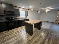 2018 Clayton Homes Inc Yes Mobile Home