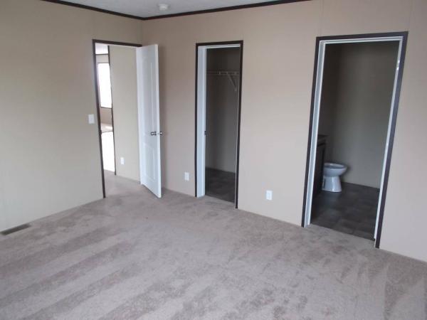 2015 Clayton 95PLS28563A Mobile Home