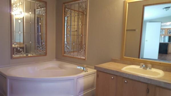 2004 Clayton Homes Inc Cheyenne Mobile Home