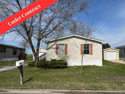 Mobile Home at 44 Swan Lane Beecher, IL 60401