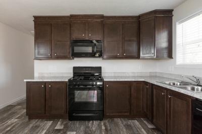 Photo 5 of 12 of home located at 42 Swan Lane Beecher, IL 60401
