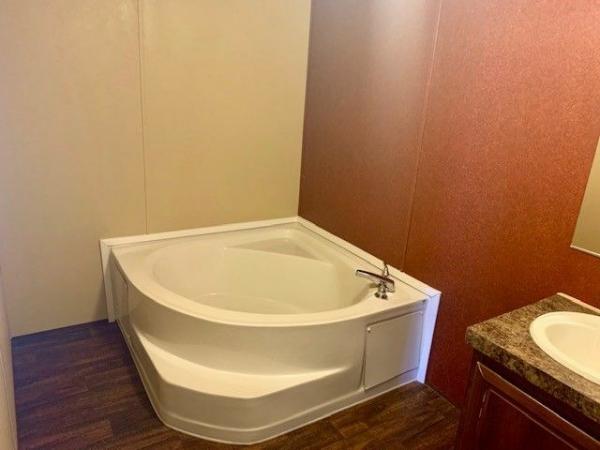 2015 Fleetwood Berkshire Mobile Home