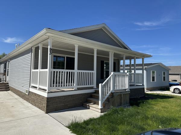 2022 Skyline FX2289R Mobile Home