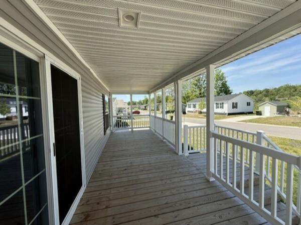 2022 Skyline FX2289R Mobile Home