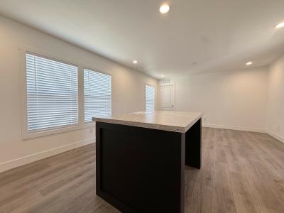 Photo 4 of 22 of home located at 2060 N. Center Street #410 #410 Mesa, AZ 85201