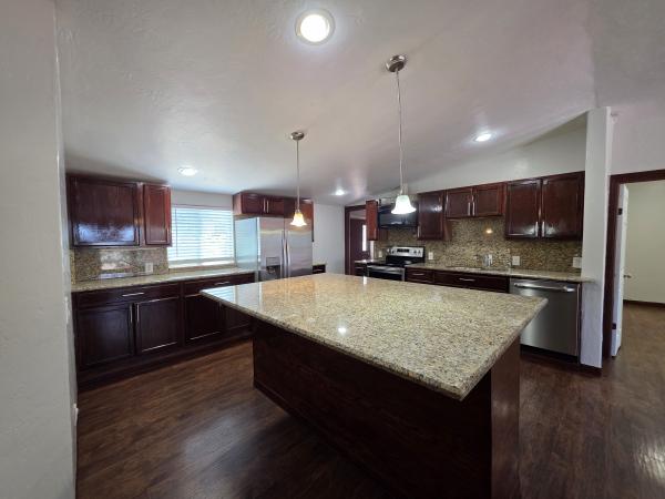 2001 Other N/A Mobile Home