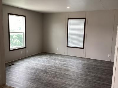 Photo 4 of 7 of home located at 7494 Golf Vista Blvd. #279 San Antonio, TX 78244