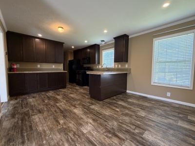 Photo 3 of 7 of home located at 25220 Carmel Woodhaven, MI 48183