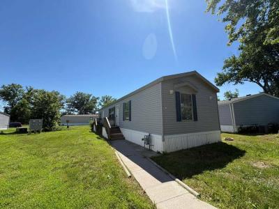 Mobile Home at 200 Paradise Acres Rd, #87 Carterville, IL 62918